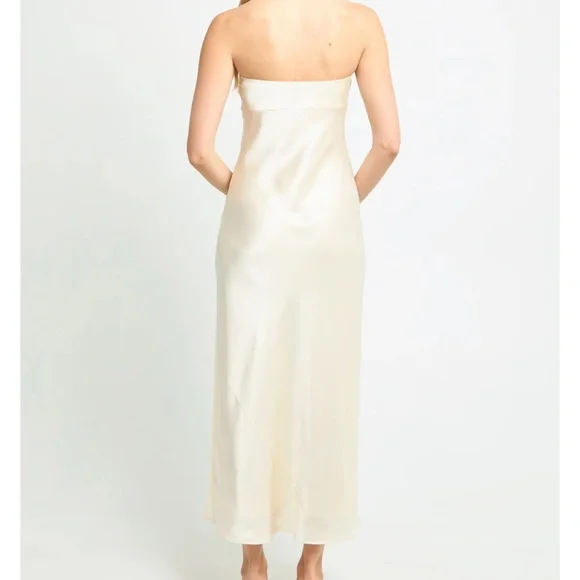 ✨NEW ✨ o.p.t Reagan Ivory Silk Dress - Picture 2 of 6